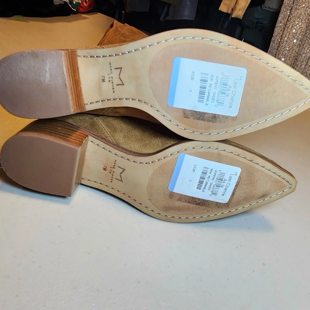 Marc Fisher 57” heel